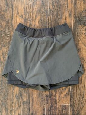 Fjallraven Abisko Midsummer Skort Sz 29” Stone Grey